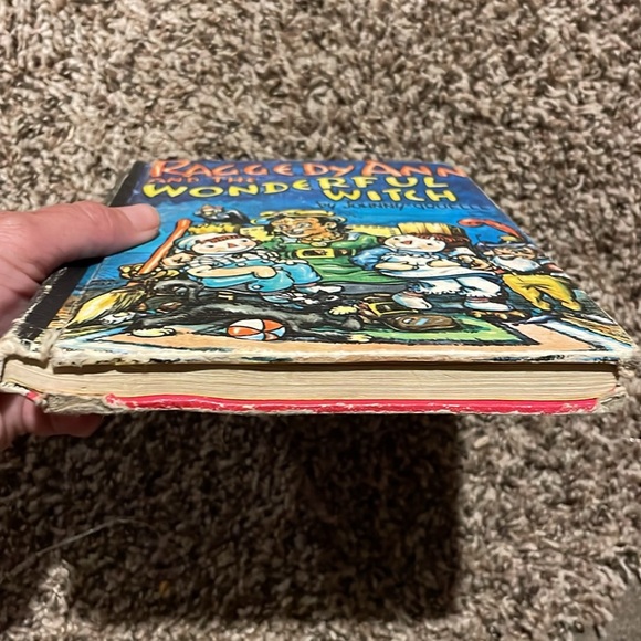 Raggedy Ann And The Wonderful Witch - Hardcover Classic Children's Book (1961) - Picture 5 of 8